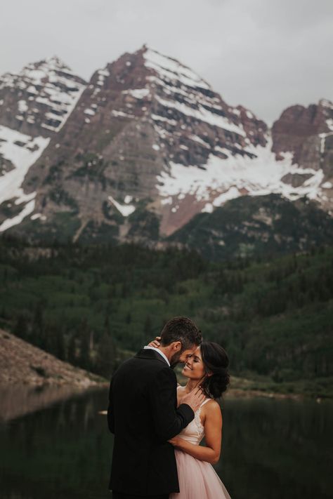 An elopement at Maroon Bells, Snowmass Wilderness, Aspen, Colorado. Mallory is a professional wedding and portrait photographer based in Carbondale, Colorado. Elopement, photography, photographer, mountains, Maroon Bells, 14er, 14ers, lake, alpine, mountain, ideas, wedding, bride, groom, inspiration, inspo, photos, photo, Maroon Bells Elopement, Carbondale Colorado, Mountain Ideas, Colorado Rocky Mountains, Mountain Wedding Photos, Summer Elopement, Maroon Bells, Pics Inspo, Aspen Colorado