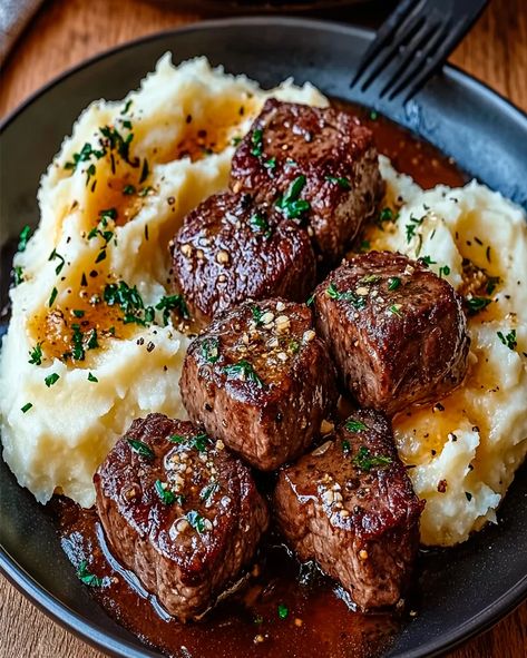 Garlic Butter Steak Bites and Mash - Easy Recipe Guide - optimal recipes Easy Dinner Meat, Tender Steak Bites Recipe, Garlic Butter Steak Bites With Mashed Potatoes, What To Make With Ribeye Steaks, Stew Steak Recipes Dinners, Easy Steak Dinner For Two, Most Flavorful Recipes, Easy Dinner Recipes Mashed Potatoes, Steak Tips Over Mashed Potatoes