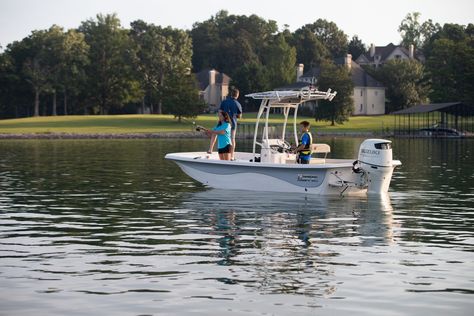 Climb onboard the evolution of Carolina Skiff in the 2024 model year 21 LS – our popular flagship model series. Carolina Skiff, Bow Storage, Deck Layout, Jump Seats, Hydraulic Steering, Trolling Motor, Evening Sky, Flush Mount, Climbing