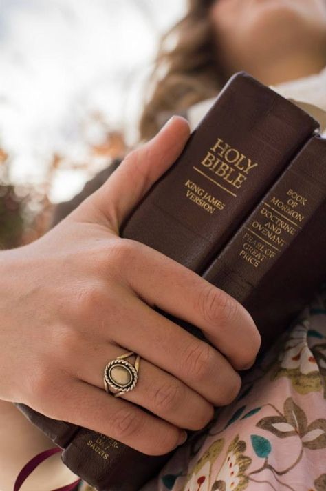 Book Of Mormon Photography, Scripture Study Aesthetic Lds, Missionary Aesthetic Lds, Book Of Mormon Aesthetic, Missionary Aesthetic, Missionary Outfits, Mission Pictures, Scripture Photography, Mission Photos