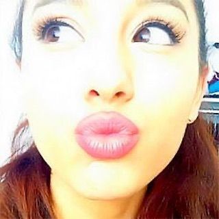 ur fav aquarius on Instagram: “yaaay rares again☁️☁️ #arianagrande” Ariana Grande 2014, 2010s Aesthetic, Ariana Grande Wallpaper, Ariana Grande Photos, Ariana Grande Pictures, Pink Aura, Ariana G, Cat Valentine, Dangerous Woman