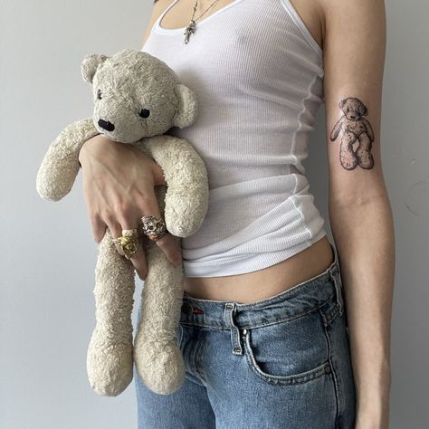 Bear And Woman Tattoo, Childhood Bear Tattoo, Childhood Teddy Bear Tattoo, Childhood Teddy Tattoo, Childhood Stuffed Animal Tattoo, Plushie Tattoo, Childhood Tattoo Ideas, Kara Core, Stuffed Animal Tattoo