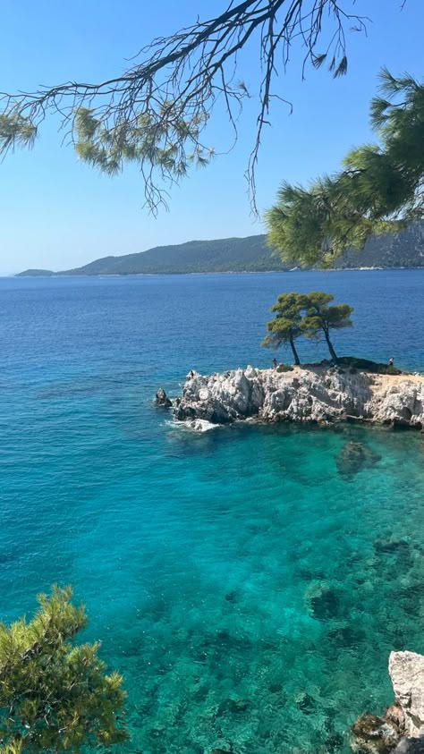 Greek Nature Aesthetic, Greece Homescreen, Greece Aesthetic Photos, Halkidiki Greece Beach, Thasos Greece Aesthetic, Halkidiki Greece Aesthetic, Ios Greece Aesthetic, Greek Holiday Aesthetic, Skopelos Aesthetic