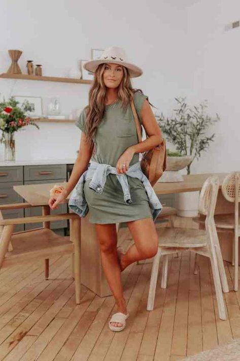 Casual T Shirt Dress Outfit, Green Tshirt Dress Outfit, Italian Summer Outfits Midsize, T-shirt Dress, T Shirt Dress Outfit Summer, Tshirt Dress Outfit Summer, Shirt Dress Outfit Summer, Springtime Outfits, Bali Outfit