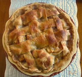 Estelle's: GRANDMA OPLE'S APPLE PIE Grandma Oples Apple Pie Recipe, Southern Apple Pie, Grandma Ople, Grandmas Apple Pie, Old Fashioned Apple Pie, Signature Recipes, Grandma Pie, New England Living, Apple Pie Recipe Homemade