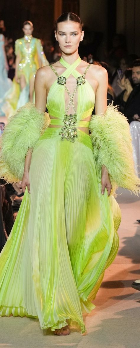 Zuhair Murad Spring 2023 Couture Zuhair Murad Spring 2023, Zuhair Murad, Red Carpet, Beautiful Dresses, Couture, Dresses, How To Wear