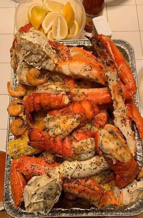 Jamie Oliver Family 🍕🥗🥧😋,,,,, | I NEED SOME PEOPLE TO SAY (YUMMY 😋) SO I CAN ADD THEIR NAMES TO THE ACTIVE MEMBER LIST  | Facebook Garlic Butter Seafood Boil, Garlic Butter Seafood, Snow Crab Legs, Snow Crab, Seafood Boil Recipes, Boiled Food, Garlic Butter Sauce, Seafood Boil, Food Babe