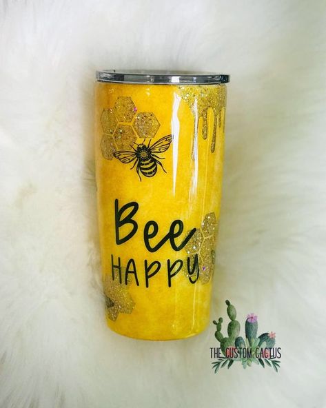 Painted Tumblers, Cactus Tumbler, Bee Cup, Vinyl Ornaments, Bee Tumbler, Diy Glasses, Second Income, Epoxy Cups, Tumbler Coffee Cups