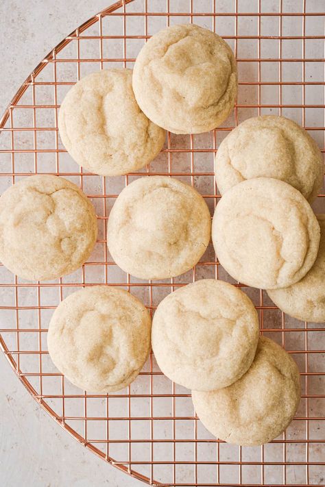 Sugar Cookie Recipe Small Batch, Small Batch Sugar Cookies, Small Batch Cookie Recipe, Vegan Oatmeal Cookies, Soft Sugar Cookie Recipe, Small Batch Cookies, Fruit Cake Cookies, Dairy Free Cookies, Best Sugar Cookie Recipe