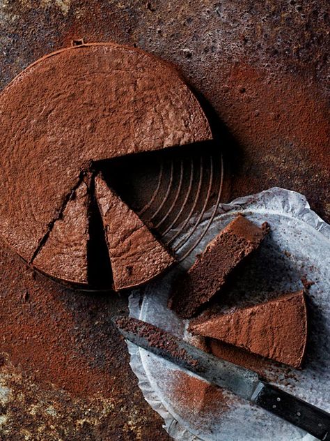 flourless cacao fudge cake Donna Hay Recipes, Cacao Recipes, Flourless Cake, Donna Hay, Chocolate Fudge Cake, Chocolate Day, Fudge Cake, Flourless Chocolate, Raw Cacao