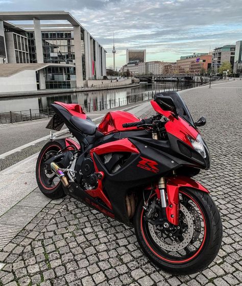 Red Black Motorcycle, Modded Motorcycles, Red Motorcycle Aesthetic, Moter Cycle Aesthetic, Ferrari Motorcycle, Black And Red Motorcycle, Red And Black Motorcycle, Moter Cycle, Motorcycle Red