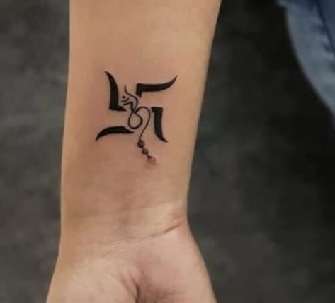 Shiv And Krishna Together Tattoo, Krishna Tattoo, Om Tattoo Design, Side Wrist Tattoos, Tattoo Design For Hand, Minimalist Tattoo Ideas, Hand Tattoos For Girls, Om Tattoo, Wrist Tattoos For Guys