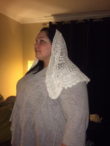 Crocheted Veil – freedom crocheting Crochet Mantilla Veil Pattern, Crochet Chapel Veil Pattern Free, Crochet Veil Pattern Free, Crocheting Lace, Crochet Veil, Chapel Veils, Crochet Capelet, Crocheted Clothes, Simply Crochet