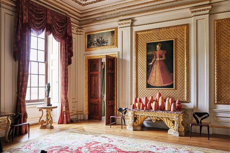 Mitford Sisters, Duchess Of Devonshire, Regency Home, Duke Of Devonshire, Interior Design History, Life In The Dreamhouse, English Houses, Chatsworth House, Sims Houses