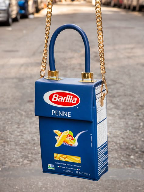 Here's How to Get the Barilla 'Pasta Bag' That Went Viral on Twitter Lisa Frank Backpack, Pasta Box, Novelty Handbags, Prom Bag, Artist Bag, Pasta Lover, Novelty Bags, Purse Styles, Food Themes