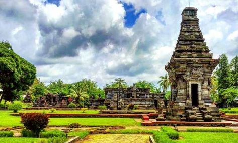 #WisataBlitar #WisataSejarahBlitar #CandiPenataran Temple Building, No Entry, Art Performance, Full Moon Night, East Java, Madurai, Archipelago, Tourist Attraction, Southeast Asia