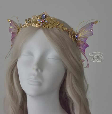 Fairy Crowns Diy, Fairy Headpiece, Halloweenský Makeup, Fairy Circle, Fantasy Crown, Rose Colors, Brass Crown, Mermaid Core, The Aurora Borealis