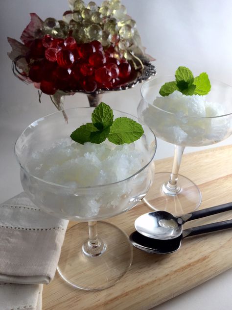 Prosecco Lemon Granita Lemon Granita, Granitas, Granita Recipes, Frozen Lemon, Refreshing Desserts, Save Room, Lemon Desserts, Cooking Wine, Signature Cocktail