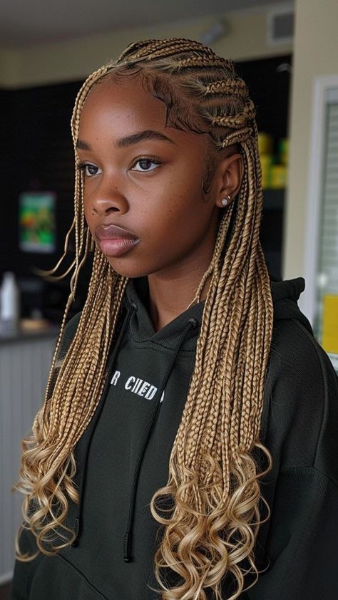 #pinterest #hair #black #beauty S Medium Knotless Braids With Curls, Layered Knotless Braids Curly Ends, Loose Ends Braids, Mid Length Box Braids With Curly Ends, Blond Braids Hairstyles, Blonde Braids Curly Ends, Knotless Braids Curls At The End, Caramel Braids Black Women, Blonde Box Braids With Curly Ends