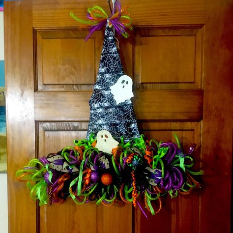 Boo! It’s Halloween Fun! Handmade Witches Hat, Can Be Hung On Door Or Inside House Handmade Witch Hat, Christmas Wreath Decor, Cedar Wreath, Hat Decor, Target Christmas, Vintage Burlap, Easter Spring Wreath, Inside House, Felt Pumpkins