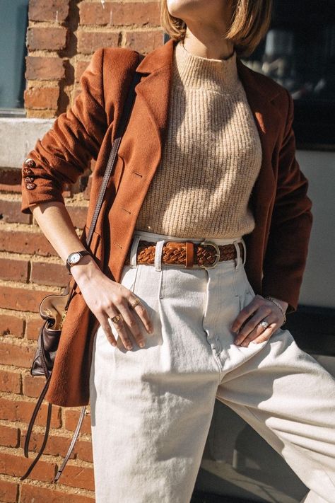 Rust Outfit Ideas, Orange Outfits Ideas, Rust Orange Outfits, Rust Jacket Outfit, Rust Outfits For Women, Rust Pants Outfit Work, Rust Color Outfits, Rust Blazer Outfit, Colorful Professional Outfits