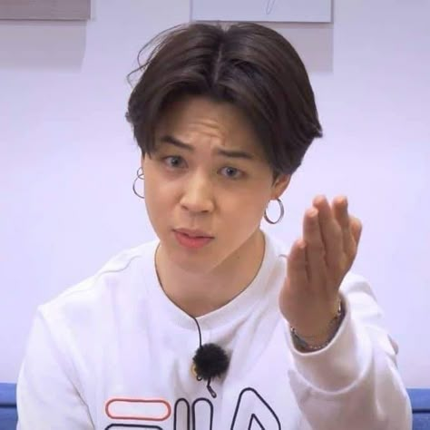 Jimin funny pics Jimin Meme, Bts Funny Faces, Bts Meme Face, Bts Derp Faces, Indo Meme, Jimin Funny Face, Bts Emoji, Bts Stickers, Bts Meme Faces