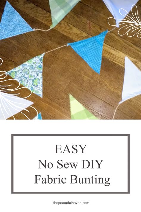 This is an EASY tutorial for a CHARMING No Sew DIY Fabric Bunting! Homemade family craft project to decorate for every season! Diy Fabric Bunting, No Sew Bunting, Bunting Diy, Diy Banner, Fabric Bunting, Sew Easy, Family Crafts, No Sew, Diy Charms