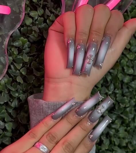 Cute 2025 Nails, Nail Ideas2024, Tapered Square Vs Square Nails, Nail Colour Meaning, Grey Airbrush Nails, Opposite Color Nails On Each Hand, Medium Nails Inspiration, Gray Cat Eye Nails, Long Crazy Nails