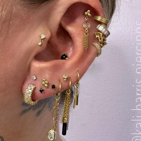 🔥KALI HARRIS🔥 @kali.harris.piercings will be with us August 4th 12-7pm 🪭 Buy one get one lobe piercings all day! walk ins, no appointment necessary but if you have any questions feel free to message her ! She will be with us every first Sunday of each month ! 🌪️🌟Piercings available: Lobe, Helix, Conch, Tragus, Flat, Stacked Lobes, and Nostril. Piercings start at $30 including basic titanium jewelry with upgrades in gold and fancy titanium available . . . #satx #truebelieverstattoosatx #gues... Unique Piercings Ears, Ear Mapping, Stacked Lobes, Stacked Lobe Piercing, Stacked Lobe, Lobe Piercings, Piercing Inspo, Ear Art, Cool Ear Piercings