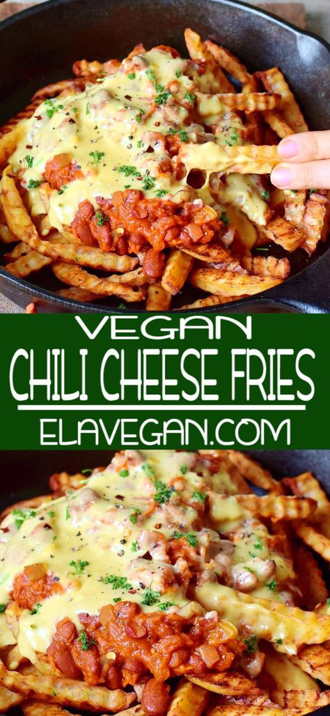 Chili Cheese Fries Recipe, Cheese Fries Recipe, Vegan Soul Food, Chili Cheese Fries, Vegan Cheese Sauce, Vegan Party, Vegan Chili, Fries Recipe, Chili Cheese