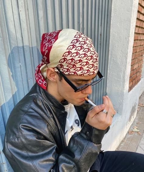 Silk Scarf Outfit, Bandana Outfit, Head Bandana, Bandanas Men, Headband Men, Silk Bandana, Scarf Outfit, Bandana Styles, Head Wrap Scarf