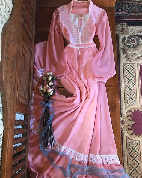 Vintage Gunne Sax Dress 1970s, Gunne Sax Dream Dress, Gunne Sax Dress Vintage 80s, Blue Gunne Sax Dress, Vintage Gunne Sax Dress, Pink Gunne Sax Dress, Sax Dress, Prairie Dresses, Gunne Sax Dress