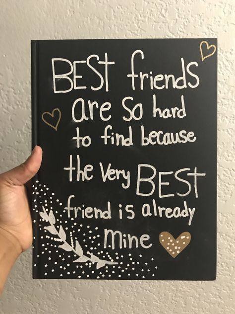 Birthday Diary Ideas For Best Friend, Bff Book Ideas, Best Friend Diary Ideas, Best Friend Memory Book Diy, Bestie Memory Book Ideas, Cute Photo Album Ideas For Best Friend, Scrap Booking Idea For Best Friend, Best Friend Journal, Bff Scrapbook Ideas Front Cover