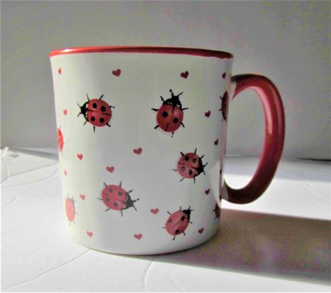 Ladybug mugs Bowls Pottery, Ladybug Theme, Color Me Mine, Lady Bird, Mug Design, Winter Solstice, Pottery Ideas, Pottery Painting, Lady Bug