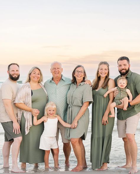 A few more from this beautiful family session 🤍 #gulfshores #gulfshoresphotographer #orangebeachphotographer #pensacolaphotographer #beautifulphoto #beachphotoshoot #beachfamilyphotos #photootheday #familylife #familytime #familyphotography #famillifestyle #beachphotography #beachphotoshoot #familyphotoshooting Large Family Photoshoot Beach, Casual Beach Photoshoot Family, Family Photos Beach Outfits, Extended Family Pictures Beach, Extended Family Beach Photos, Beach Photoshoot Outfits Family, Beach Family Photos Outfits, Large Family Photo Shoot Ideas, Family Beach Pictures Poses