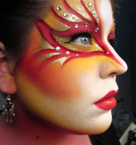 Flaming red face paint red makeup gold face halloween makeup ideas Extreme Make-up, Carnaval Make-up, Circus Makeup, Fantasy Make-up, Halloween Make-up Looks, Make Up Designs, Cool Halloween Makeup, Theatrical Makeup, Smink Inspiration