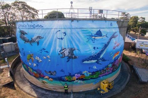 Painted Water, Tank Art, Wall Street Art, Birthday Painting, School Murals, Water Tanks, Amazing Street Art, Water Walls, Art Walk