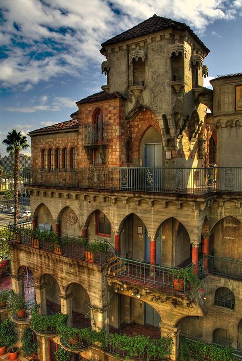 mission inn W | Mission Inn, Riverside CA | randy222 | Flickr Riverside Mission Inn, Mission Inn Riverside, Mission Inn, Usa Bucket List, Haunted Places, Beautiful Dream, Exterior House, Exterior House Colors, Senior Photos