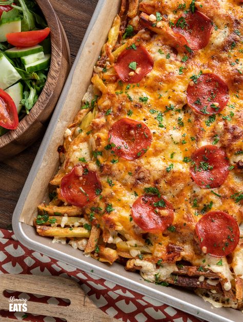 Fries Potatoes, Oven Baked Pizza, Oven Baked Fries, Salad Appetizer Cups, Sw Recipes, Baked Pizza, Fakeaway Recipes, Pizza Fries, Pizza Sauce Homemade