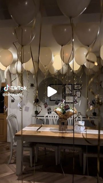 Evite on Instagram: "Surprise your parents for their big birthdays because it's their first time living life, too. 🥹🎈🎂

📷: belleslife_ on TikTok

#evite #birthday #celebrate #surprise #parents #wholesome" Birthday Surprise Decorations, Surprise Decoration Ideas, Birthday Wake Up Surprise, Surprise Birthday Decorations In Room, Birthday Room Surprise Kids, Bedroom Suprise Birthday, Birthday Surprise Ideas, Birthday Decoration Ideas At Home Simple, Ballon Filled Room Birthday Surprises