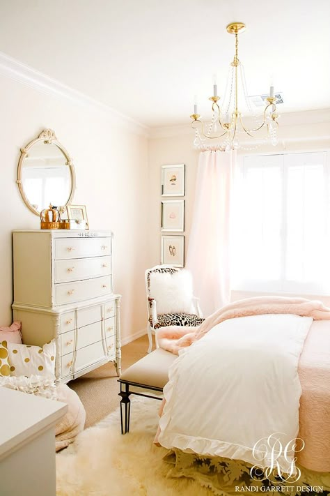 Blush Pink Lace Bedroom Makeover - Easy Tips to Refresh your Bedroom Bedroom Pink Walls, Blush Bedroom Ideas, Lace Bedroom, Bedroom Ideas Pink, Pink Bedroom Walls, Blush Pink Bedroom, Blush Bedroom, Best Bedroom Designs, Pink Bedroom For Girls