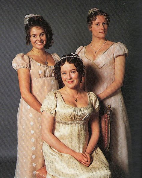 Pride and Prejudice. From the B.B.C.'s 1995 adaptation of  Jane Austen's novel "Pride and Prejudice". My favorite filmed version. Jane Austen Mansfield Park, Jennifer Ehle, Jane Austen Movies, Jane Austen Novels, Becoming Jane, Jane Austin, Elizabeth Bennet, Regency Dress, Jane Austen Books