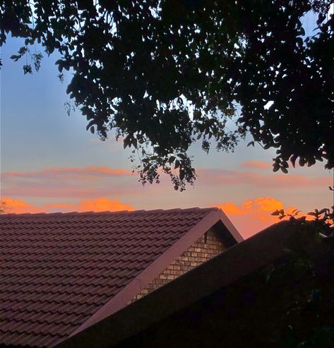 #sunset #clouds #colours #aesthetic #roof #view Rooftop Aesthetic Sunset, Roof Sunset Aesthetic, Colours Aesthetic, Clouds Aesthetic Sunset, Sunset Through Window Aesthetic, Sunset Cloud Aesthetic, Cloudy Sunset, Sunset Clouds, Personal Photography