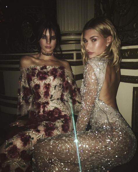 Baghdad, Hailey Baldwin, Glitz And Glam, Kardashian Jenner, Hailey Bieber, Instagram Foto, Looks Vintage, Look Chic, Harley Quinn