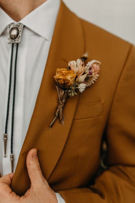 Groom Outfit Elopement, Terra Cotta Groom Suit, Earth Tone Tuxedo, Desert Wedding Boutonniere, Desert Wedding Suit, Desert Boutonniere, Desert Pastel Wedding, Boho Mens Wedding Attire, Desert Wedding Groom