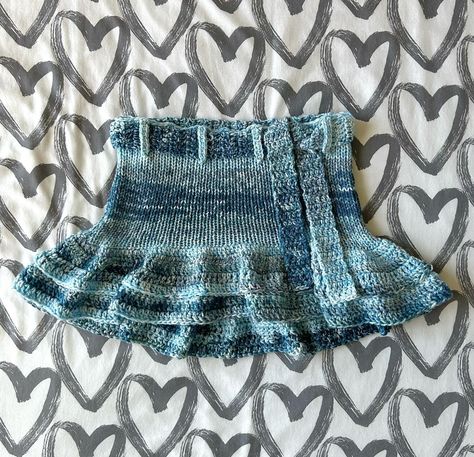 I knitted and crocheted a DENIM skirt and honestly it’s my favorite thing ever!!! 🥹💘 I love the distressed denim look. I have a feeew more “jean” projects i want to make too! 👀💕 I haven’t been posting as much as i want to bc I’m working on a super cool drop that I’m soooo excited for. This will be one of the skirts included 🥰🩷 Jean Projects, Diy Skirt, Crochet Skirt, Knit Stitch, Super Cool, Crochet Dress, Distressed Denim, Denim Skirt, Knit Crochet