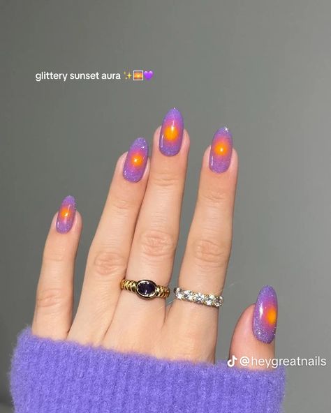 Funky Purple Nails, Aura Nail Designs, Aura Nail, Sunset Nails, Bridesmaids Nails, Aura Nails, Aurora Nails, Confetti Nails, Airbrush Nails