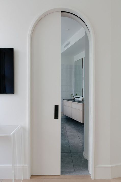 Arched Pocket Door, Manhattan Loft Apartment, Brownstone Boys, Modern Door Design, Doors Decoration, Pocket Doors Bathroom, Arched Interior Doors, Decorative Doors, Manhattan Loft