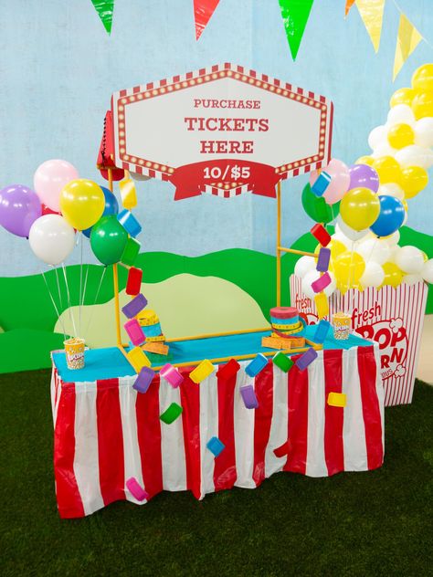 Food Stall Decoration Ideas, Food Stall Decoration Ideas Fair, Stall Decoration Ideas Fair, Stall Decoration Ideas, Decoration Ideas For School, Stall Decorations, Carnival Booths, Photo Booth Ideas, Event Photo Booth