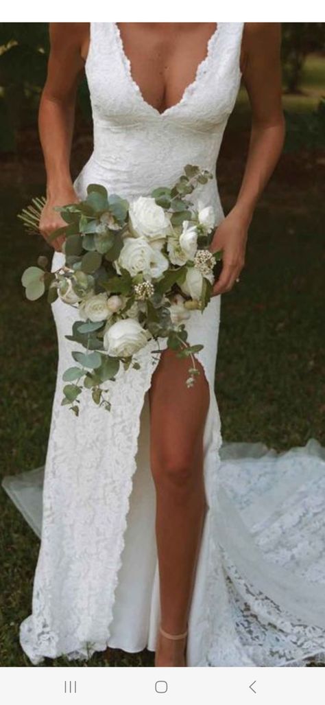 Simple Beach Wedding Dress Boho, Simple Wedding Dress Beach, Casual Beach Wedding, Western Themed Wedding, Beach Wedding Dress Boho, Fantasy Wedding, Cute Wedding Ideas, Western Wedding, Future Ideas